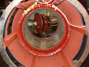 Revisione completa di un generatore da KVA 500 (rotore)